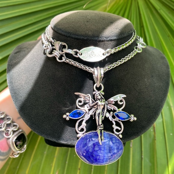 925 sterling silver overlay fairy charm blue Sapphires & agate gems necklace - Picture 10 of 14